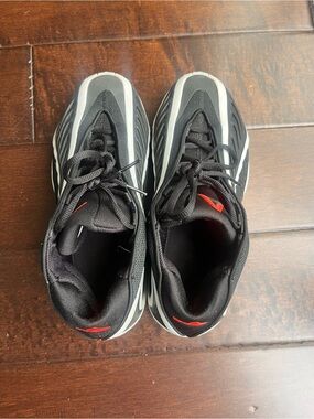 Adidas Anthony Edwards